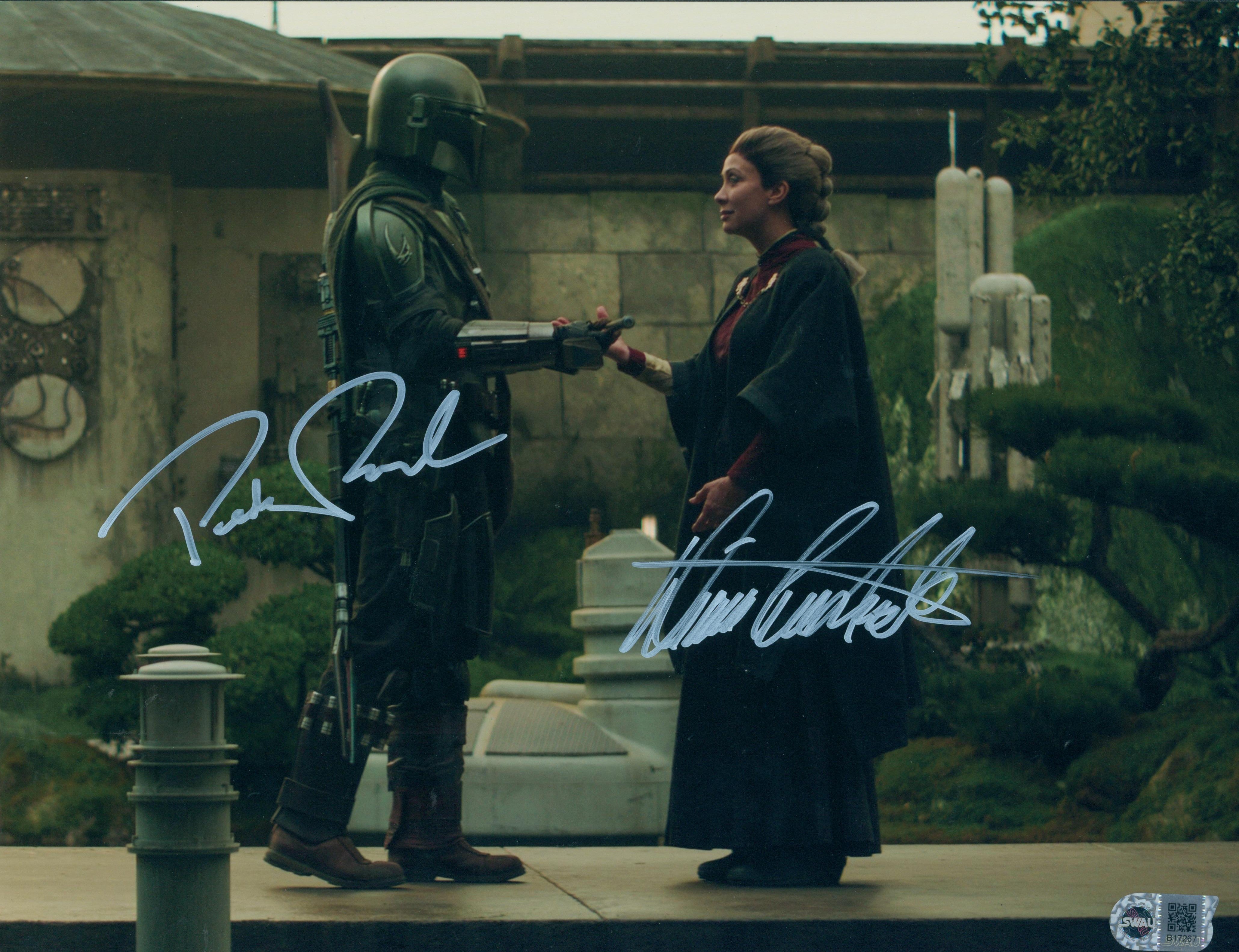 Pedro Pascal & Diana Lee Inosanto Signed 11x14 Photo - SWAU Authenticated - SWAU