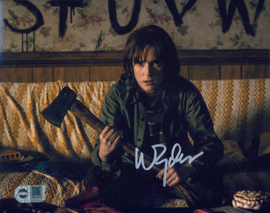Winona Ryder Signed 8x10 Photo - SWAU Authenticated