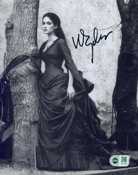 Winona Ryder Signed 8x10 Photo - SWAU Authenticated