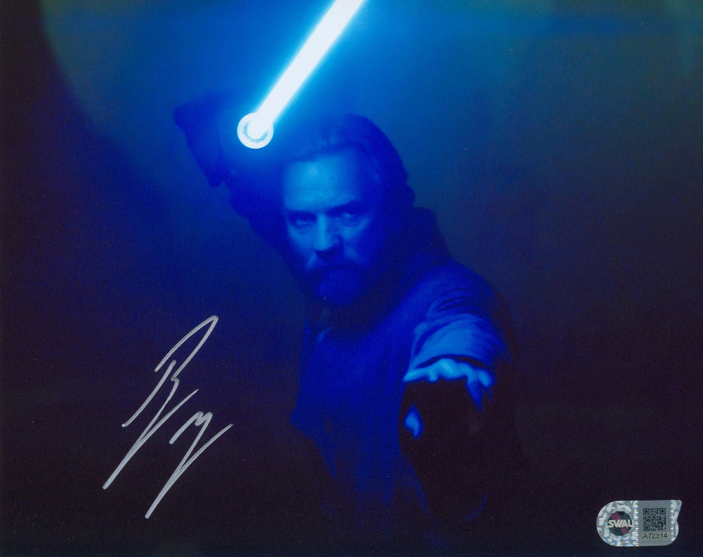 Ewan McGregor Signed 8x10 Photo - SWAU Authenticated