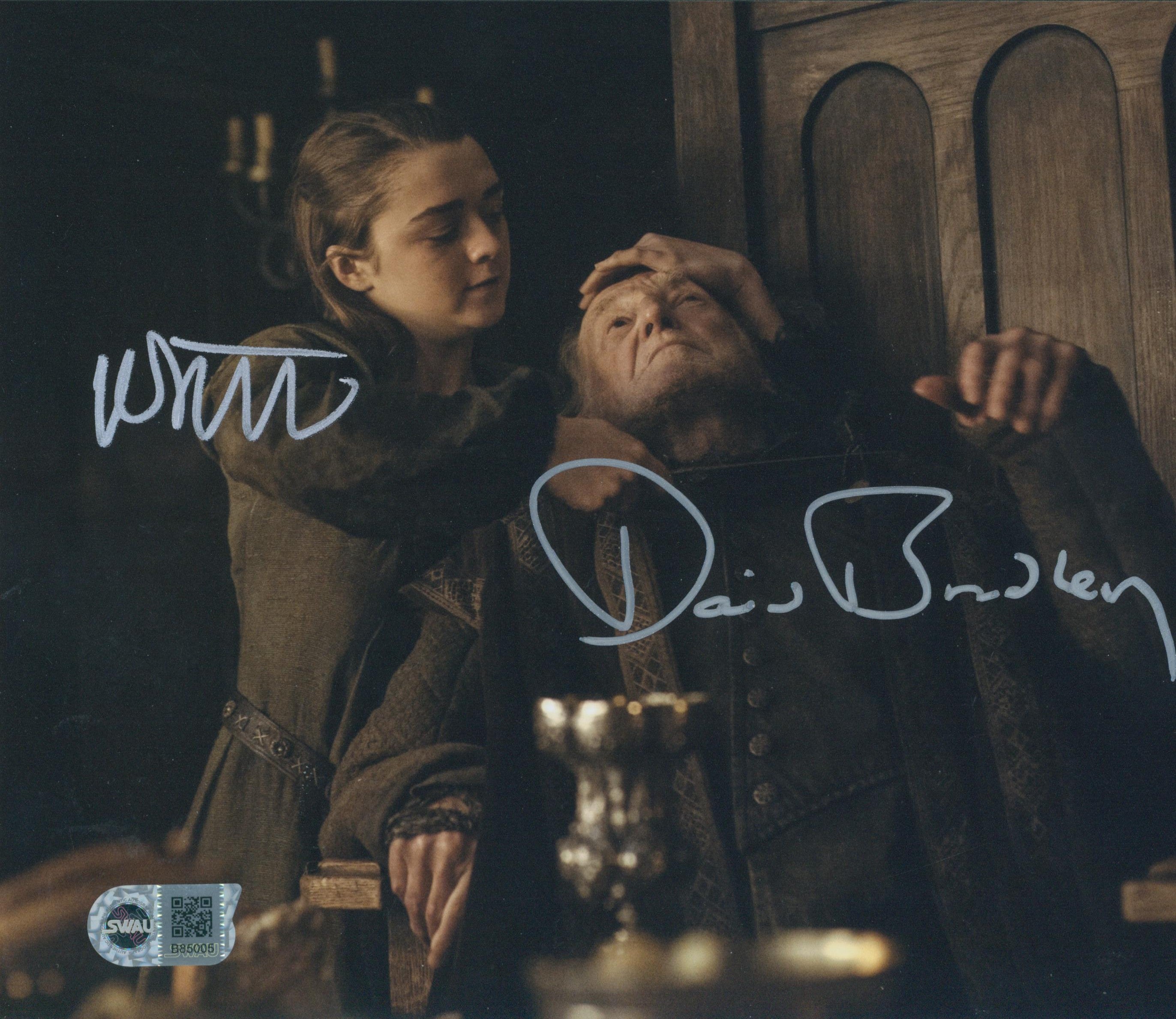 Maisie Williams Signed 8x10 Photo - SWAU Authenticated - SWAU