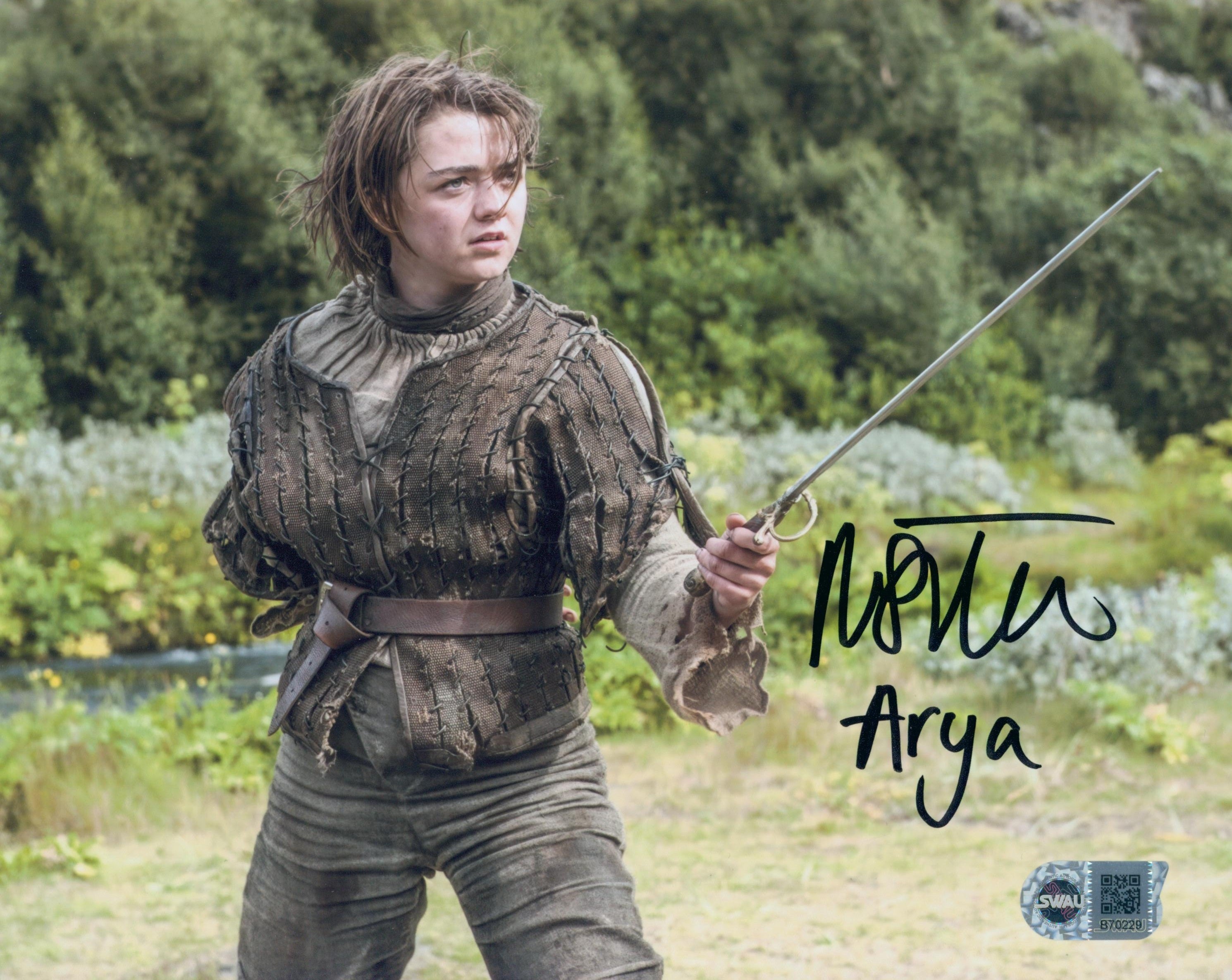 Maisie Williams Signed 8x10 Photo - SWAU Authenticated - SWAU