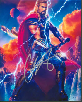 Chris Hemsworth Signed 11x14 Photo - SWAU Authenticated