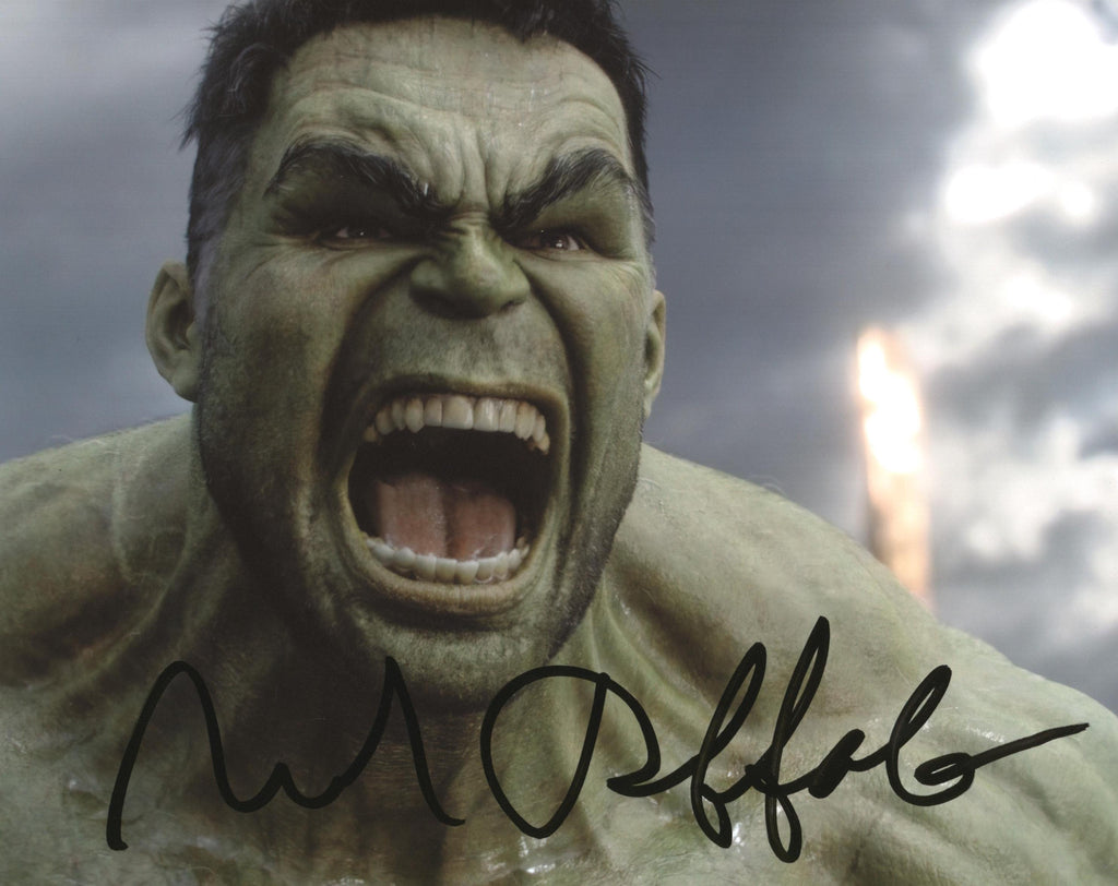 Mark Ruffalo Signed 8x10 Photo - SWAU Authenticated